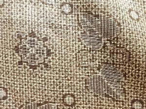 アンティーク　蔦の葉に水玉模様織り出し本場泥大島紬着物(割り込み絣)